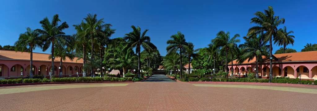 Dunia Hotel Bissau Buitenkant foto