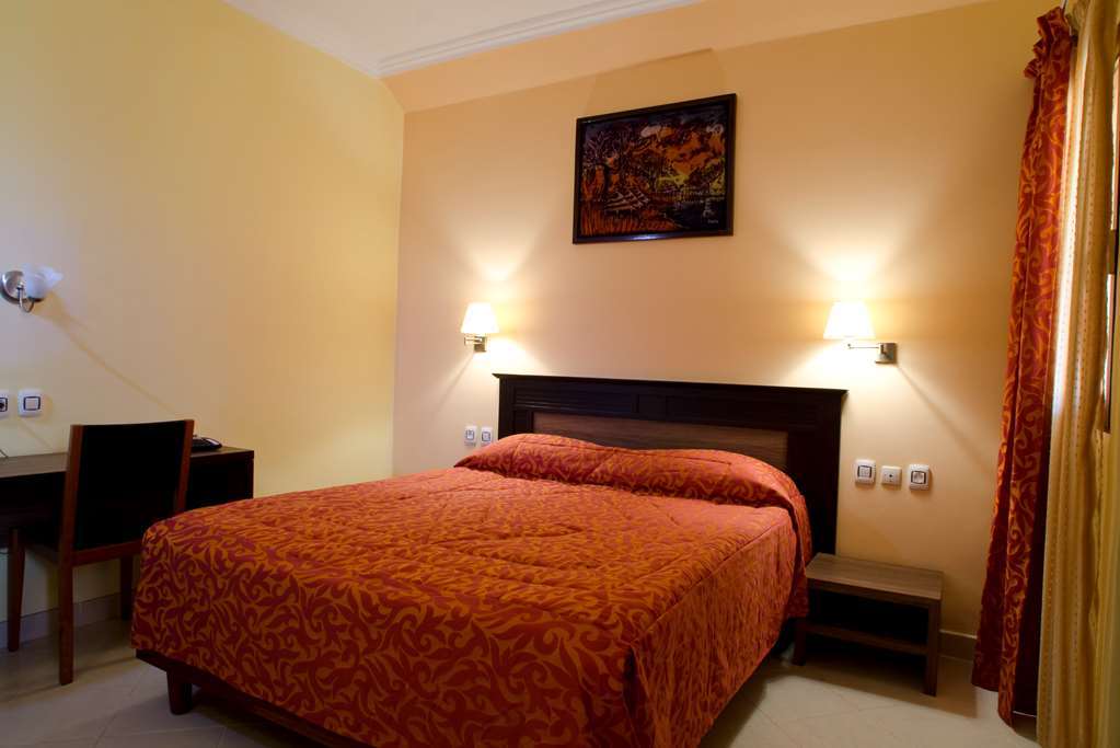 Dunia Hotel Bissau Kamer foto